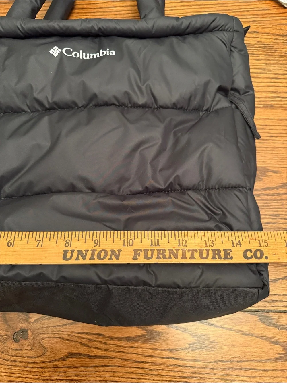 Columbia Puffer Tote Bag Black Quilted Lightweight Travel Gym Beach Carryall